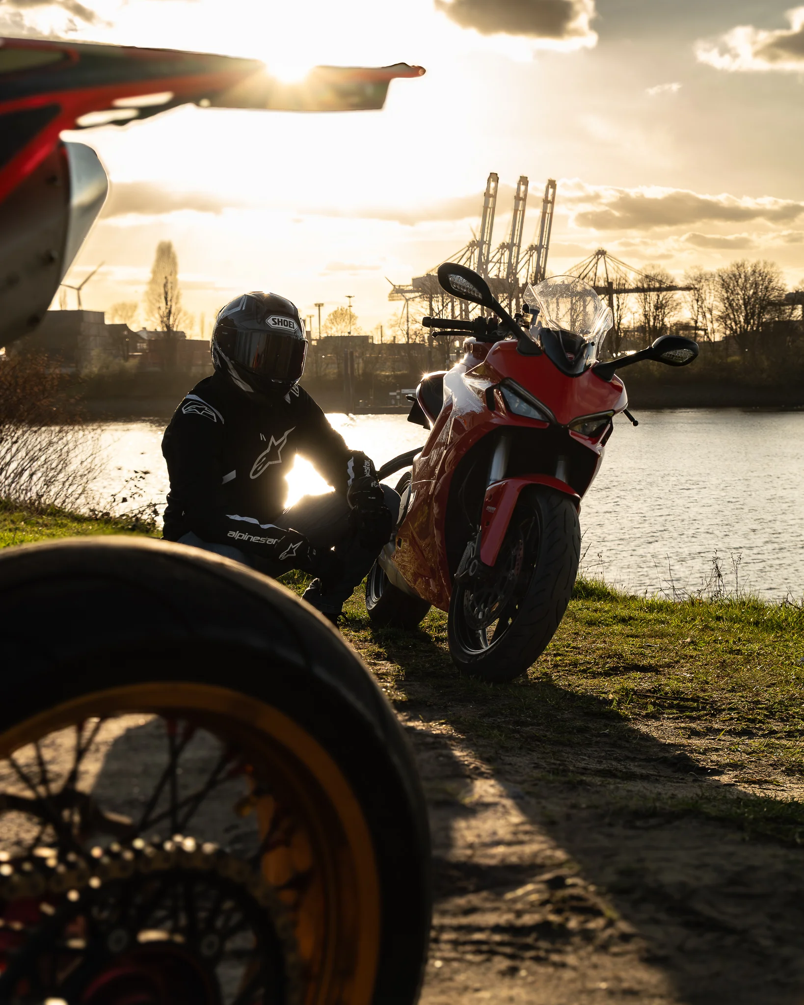 Ducati Supersport 950 — Köhlbranddeich - Hamburg